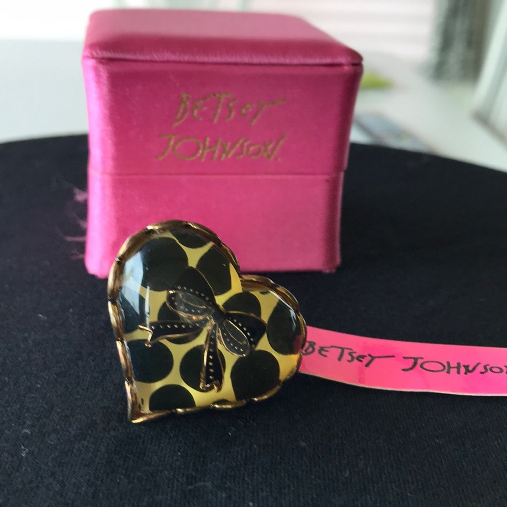 Betsey Johnson ring